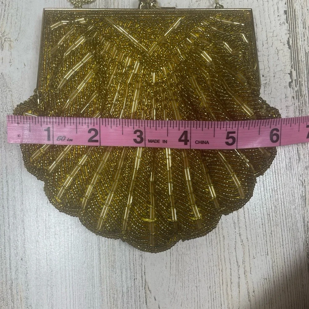 Vintage Handmade Beaded Clam Shell Evening Bag Gold Party Cocktail - Picture 7 of 9